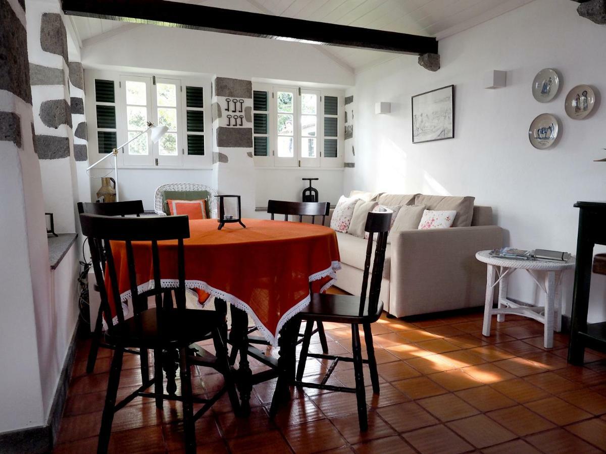 Monserrate - Galera Cottage Caloura Kültér fotó